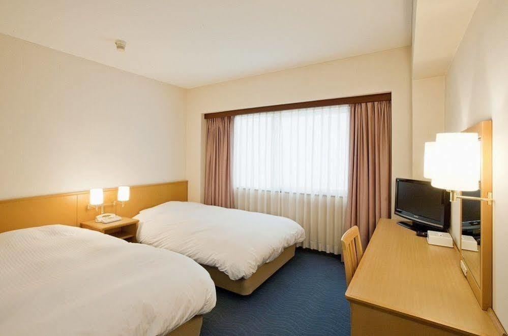 Hotel Crown Hills Kofu Exteriör bild